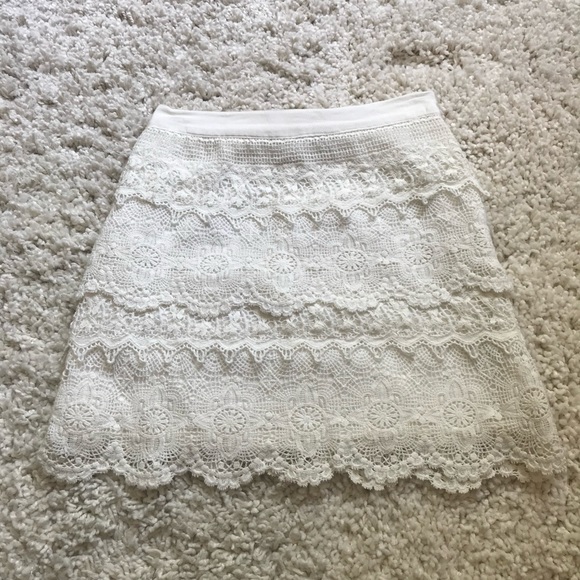 Abercrombie & Fitch Dresses & Skirts - Abercrombie and Fitch white lace skirt 00